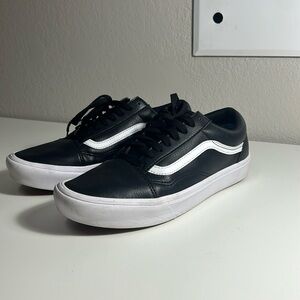 Vans old skool Fuax leather black men’s size 10.5